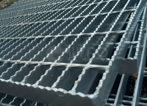 Keunggulan Steel Grating Dibandingkan Material Lain