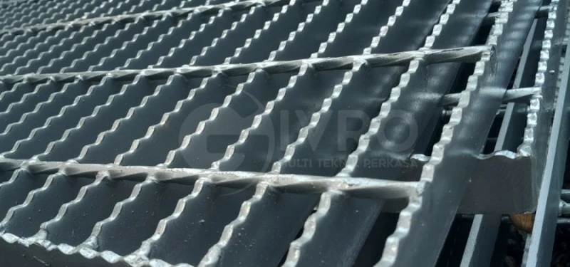 Keunggulan Steel Grating Dibandingkan Material Lain